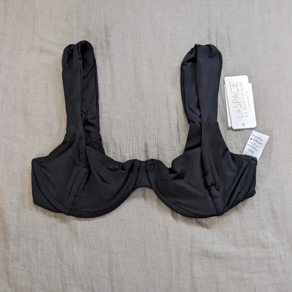 L*Space Tori Bikini Top Black - Picture 11 of 13